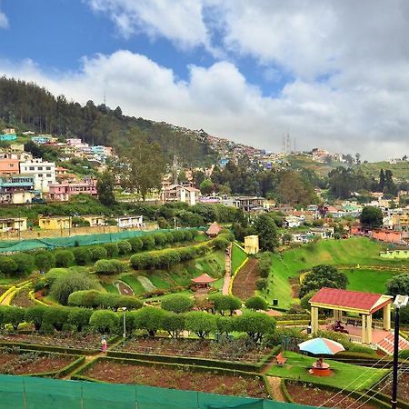 Al Woodlands Residency Hotel Ooty Luaran gambar